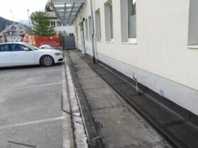 Lokalna sanacija zamakanja s ploščadi v objekt
