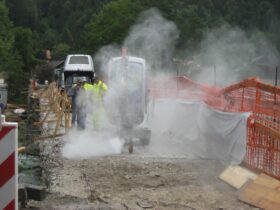 Odbijanje betona z vodnim topom – mostna plošča